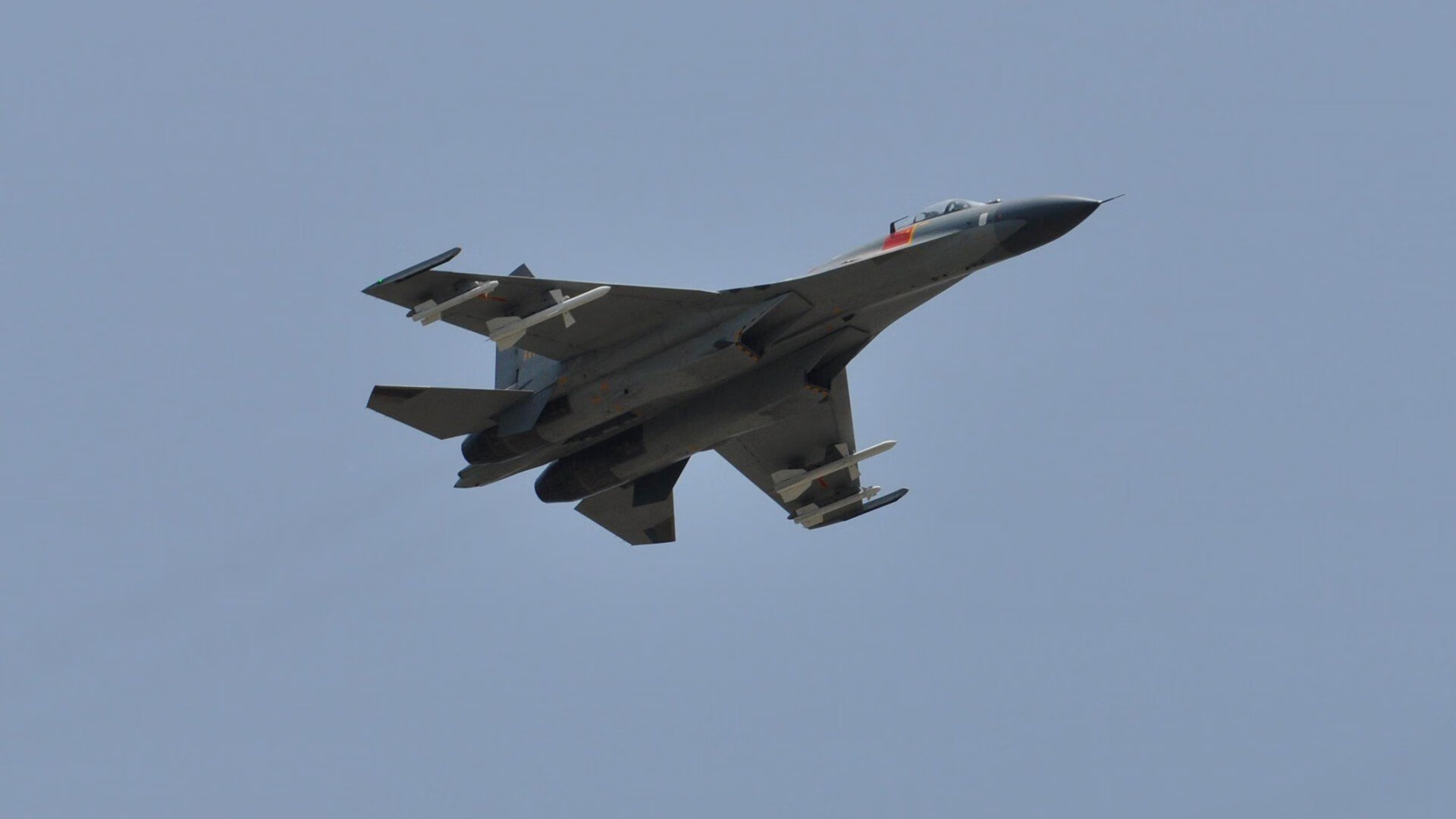 开云网页版-尼斯防线如铁桶，迎战强敌不吃亏